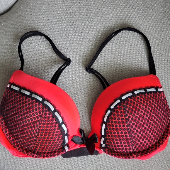 Vintage Victoria's Secret Very Sexy Push-up - Picture 2 of 6